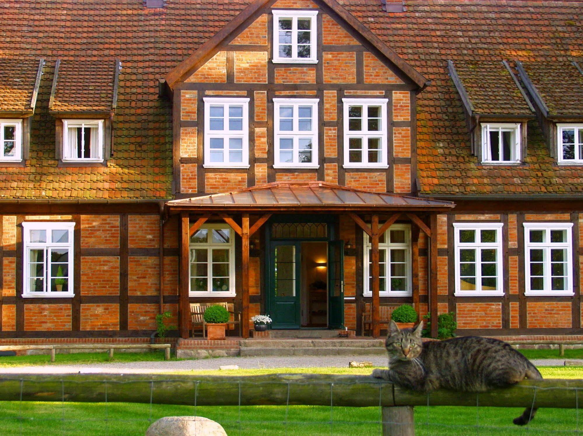 Gutshof Woldzegarten Otel Dış mekan fotoğraf
