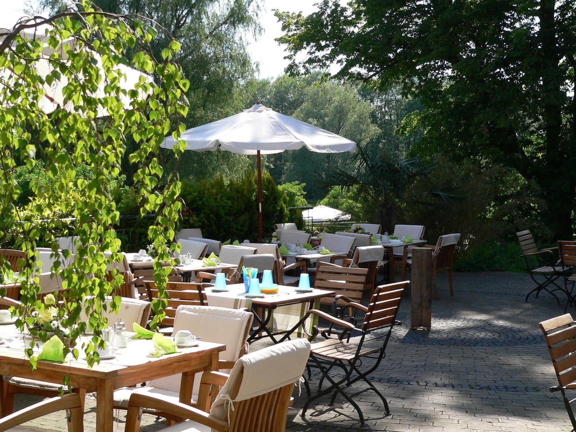 Gutshof Woldzegarten Otel Dış mekan fotoğraf